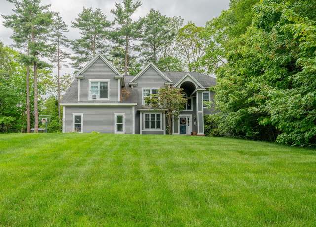 Property at 24 Surrey Ln, Falmouth, ME 04105, 4 beds, 3 baths