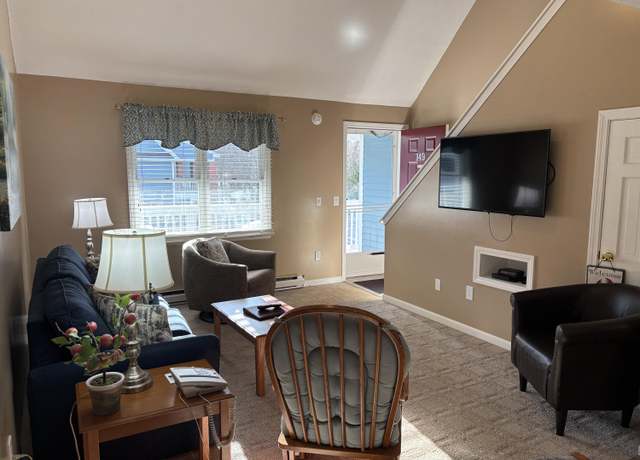 Property at 1351 Post Rd #49, Wells, ME 04090, 2 beds, 1.5 baths