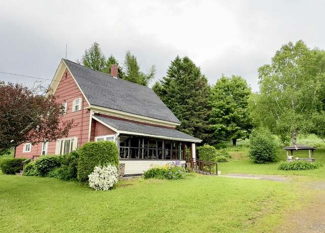 Property at 151 Parkhurst Siding Rd, Presque Isle, ME 04769, 4 beds, 1 bath