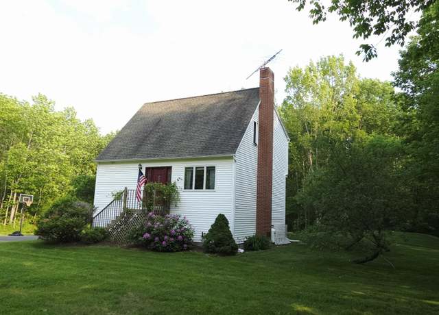 Property at 286 Stetson Rd W, Levant, ME 04456, 3 beds, 2 baths