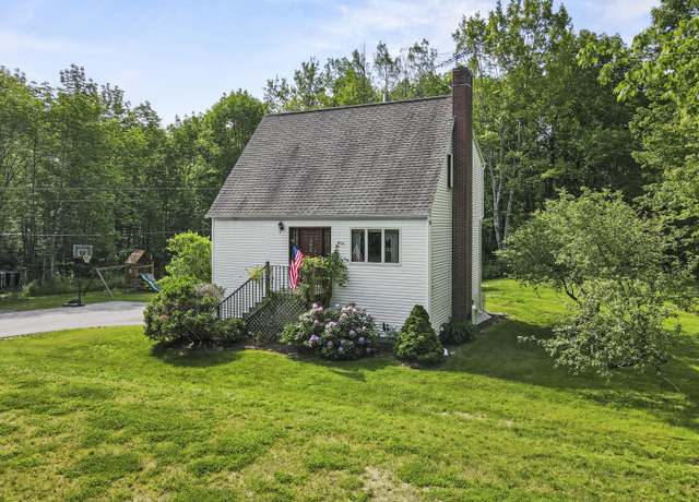 Property at 286 Stetson Rd W, Levant, ME 04456, 3 beds, 2 baths