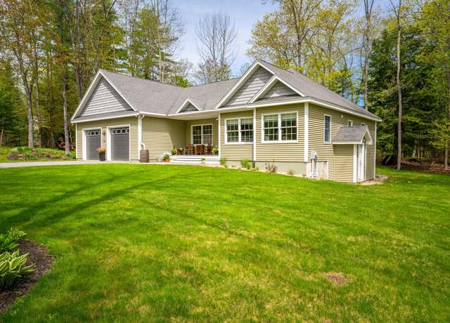 Property at 68 Mclellan Rd, Gorham, ME 04038, 3 beds, 3.5 baths