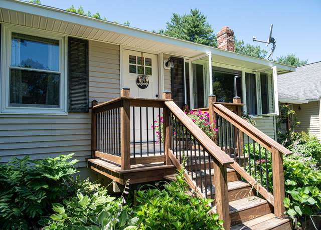 Property at 107 Finn Parker Rd, Gorham, ME 04038, 2 beds, 1 bath