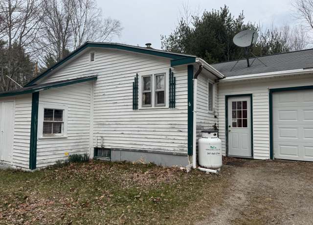 Property at 6 Mcdevitt Ln, Eastbrook, ME 04634, 2 beds, 1 bath