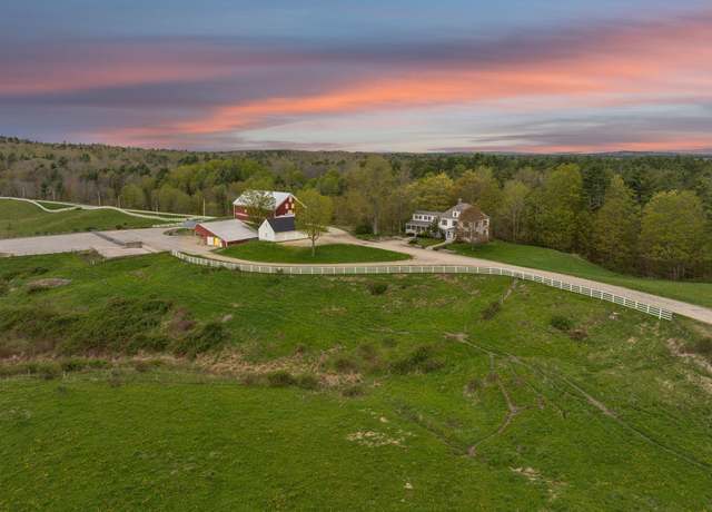 Property at 49 Megquier Rd, Gray, ME 04039, 5 beds, 5.5 baths
