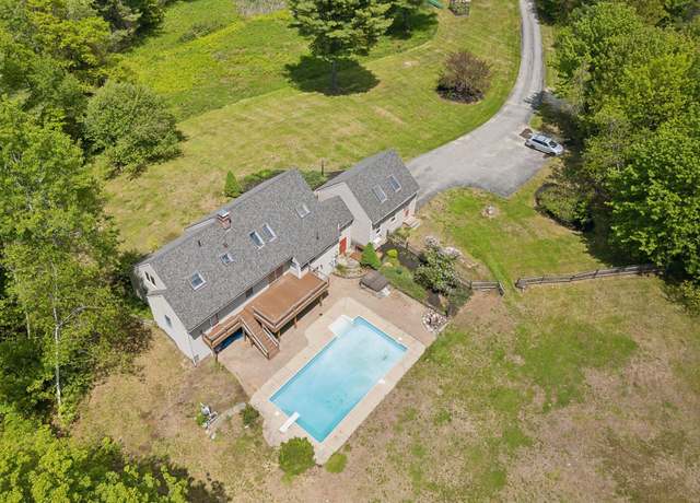 Property at 198 Range Rd, Cumberland, ME 04021, 4 beds, 2.5 baths