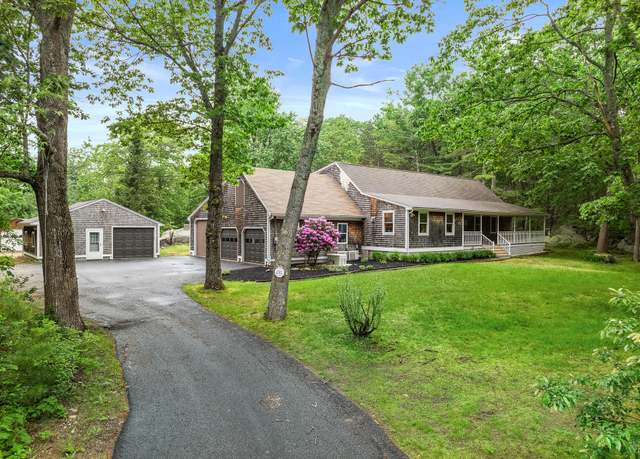 Property at 158 Beachwood Ave, Kennebunkport, ME 04046, 3 beds, 2.5 baths