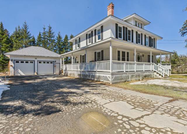 Property at 618 Main St, Caribou, ME 04736, 4 beds, 2 baths