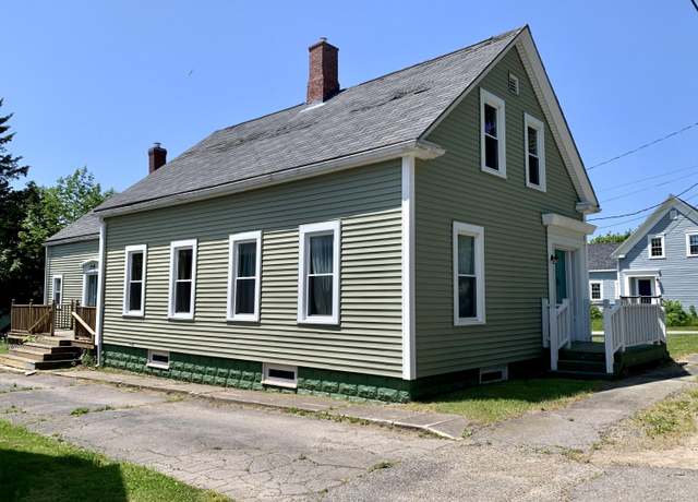 Property at 14 Third St, Eastport, ME 04631, 5 beds, 2 baths