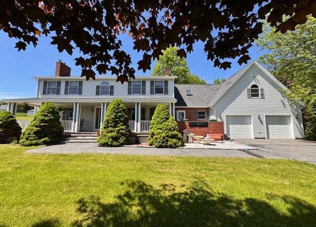 Property at 195 Palmer Rd, Skowhegan, ME 04976, 4 beds, 3 baths