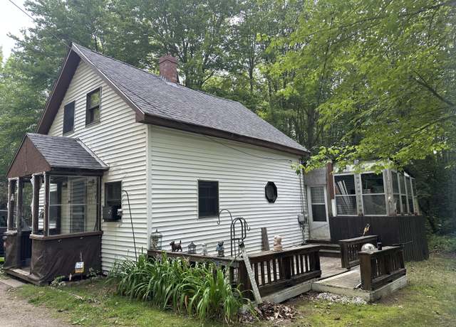 Property at 78 Wakefield Rd, Hollis, ME 04042, 2 beds, 1 bath