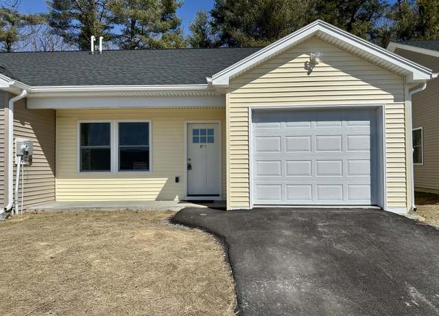 Property at 27 Village Cir #1, Augusta, ME 04330, 2 beds, 2 baths