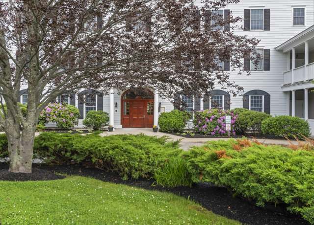 Property at 106 Farragut Way #261, Kennebunk, ME 04043, 1 bed, 1 bath