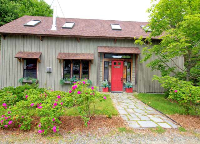 Property at 14 Jude Ln, Ellsworth, ME 04605, 3 beds, 2 baths