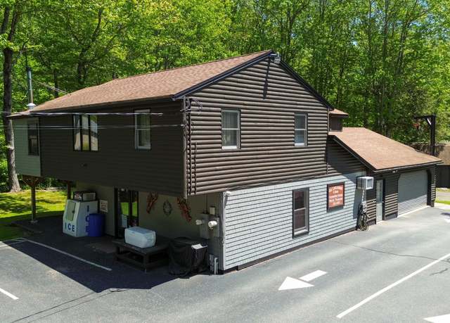 Property at 208 New Rd, Arundel, ME 04046, 2 beds, 1.5 baths