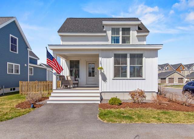 Property at 3 Pacer Way, Scarborough, ME 04074, 3 beds, 2.5 baths