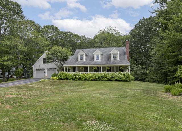 Property at 12 Hampton Cir, Scarborough, ME 04074, 4 beds, 3 baths