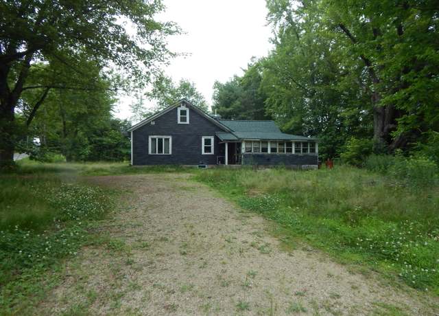 Property at 731 W Fryeburg Rd, Fryeburg, ME 04037, 3 beds, 1 bath