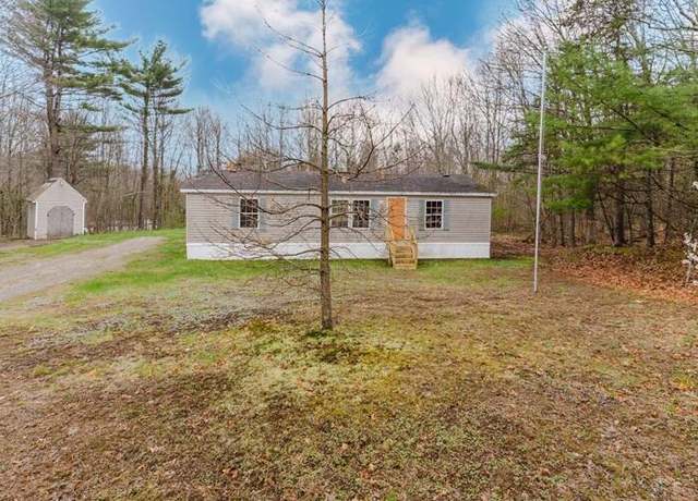 Property at 148 Landing Rd, Warren, ME 04864, 3 beds, 2 baths