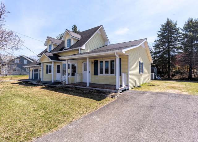 Property at 633 Main St, Madawaska, ME 04756, 4 beds, 2 baths
