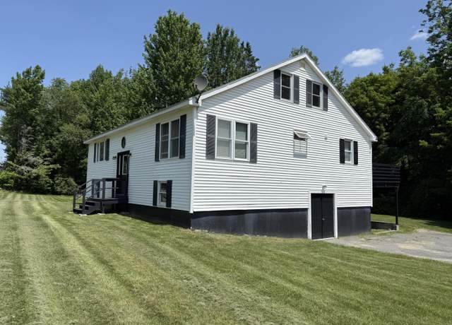 Property at 199 Middle Rd, Bradford, ME 04410, 3 beds, 2 baths