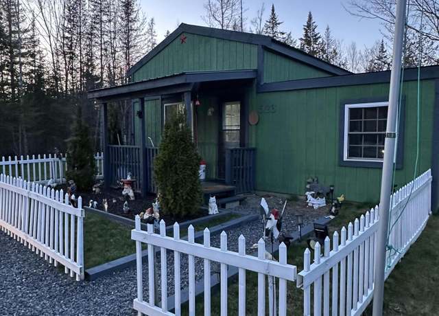 Property at 523 Johnson Flat Rd, Clinton, ME 04927, 1 bed, 1 bath