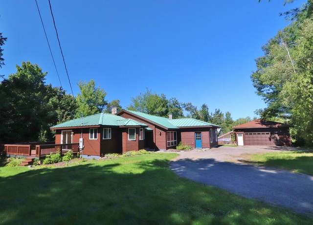 Property at 220 Church Rd, Bangor, ME 04401, 3 beds, 3 baths