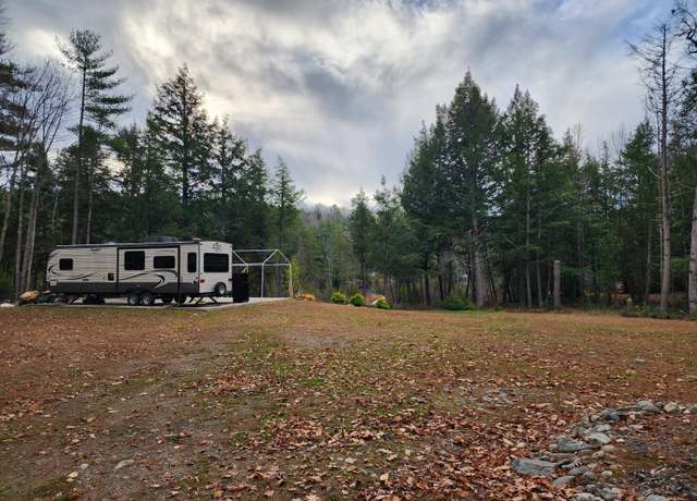 Property at 84 Maple Ln, Hartland, ME 04943