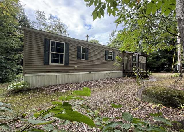 Property at 1081 Federal Rd, Livermore, ME 04253, 2 beds, 1 bath