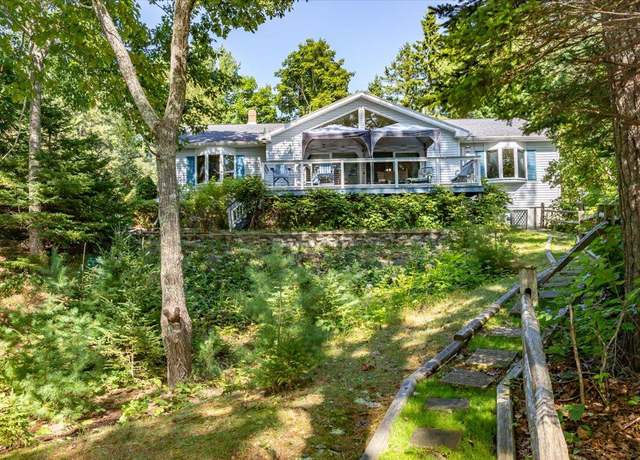 Property at 8 Mariners Reach, Sullivan, ME 04664, 5 beds, 3.5 baths