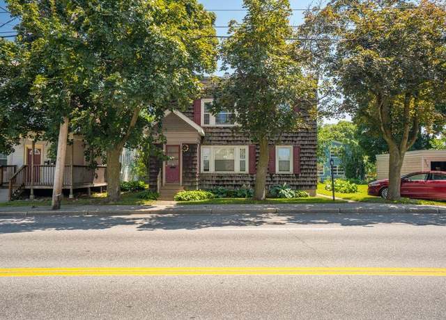 Property at 315 East Ave, Lewiston, ME 04240, 6 beds, 2 baths