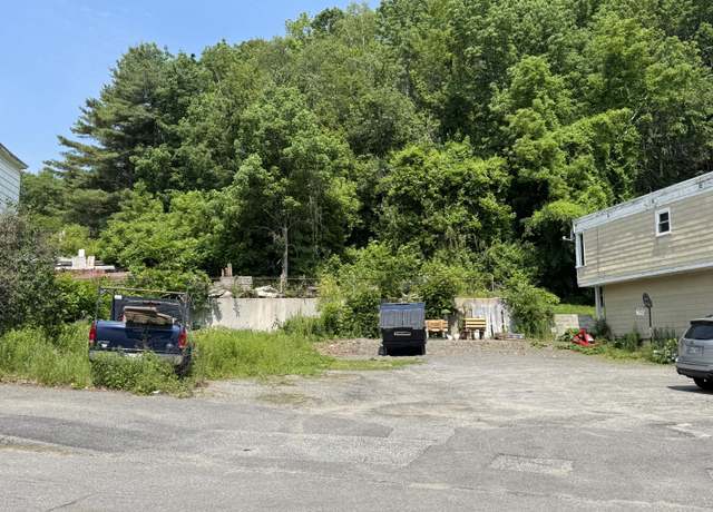 Property at 29 Boothby St, Augusta, ME 04330