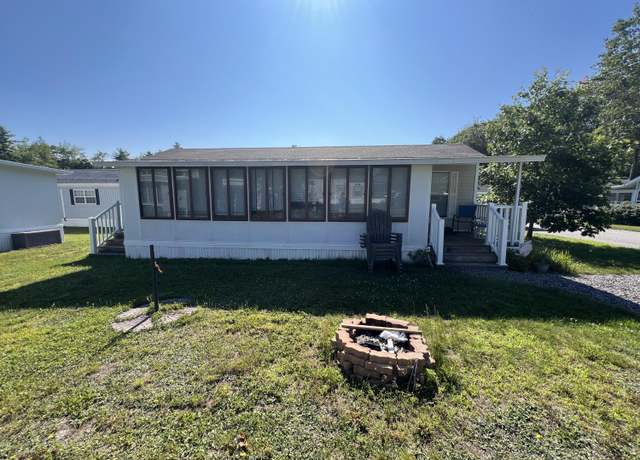 Property at 430 Post Rd #180, Wells, ME 04090, 2 beds, 1 bath