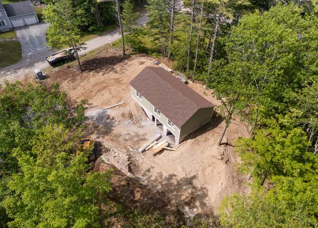 Property at 0 Clearview Ln, Limerick, ME 04048, 3 beds, 2 baths