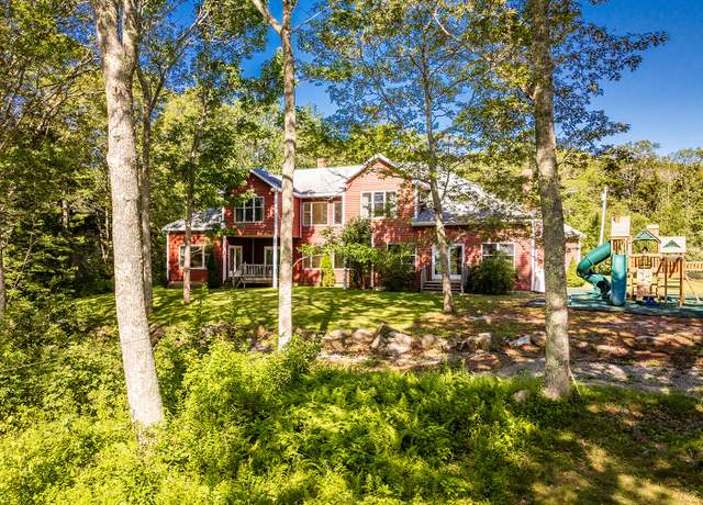 Property at 794 Pleasant Point Rd, Cushing, ME 04563, 4 beds, 3.5 baths