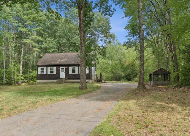 Property at 514 Upper Guinea Rd, Lebanon, ME 04027, 4 beds, 1 bath