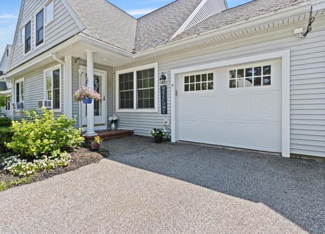 Property at 6 Carriage Way #6, Saco, ME 04072, 3 beds, 2.5 baths