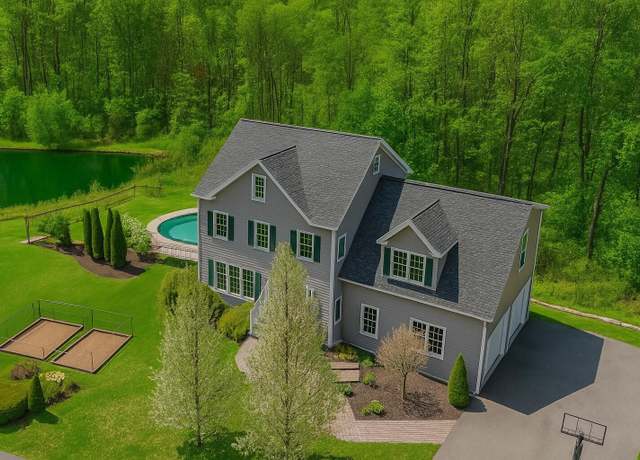 Property at 57 Thrush Ter, Windham, ME 04062, 4 beds, 3.5 baths