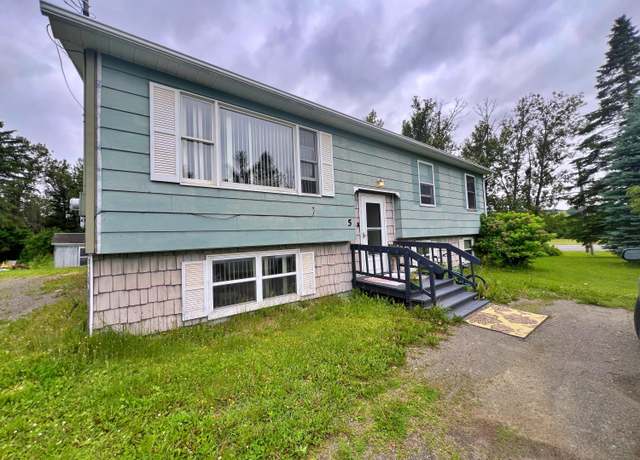 Property at 5 Winter Ave, Fort Kent, ME 04743, 4 beds, 2 baths