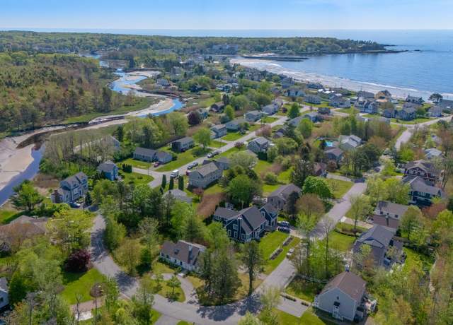 Property at 21 Surf Ln, Kennebunk, ME 04043, 3 beds, 2.5 baths
