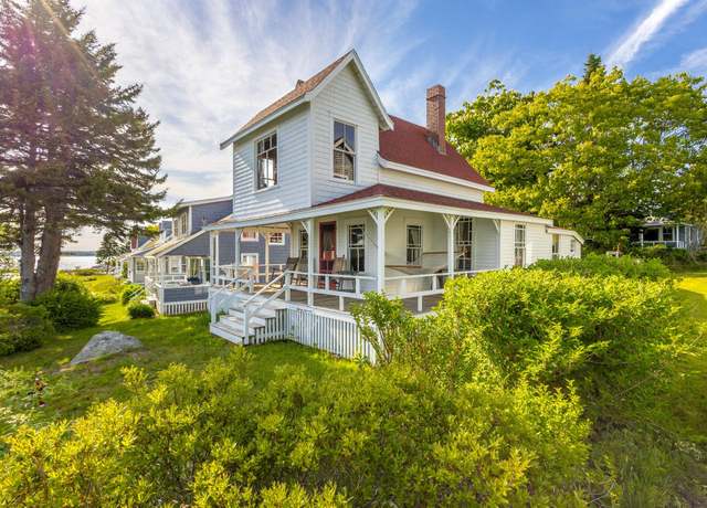 Property at BC 10 Bustins Island Rd, Freeport, ME 04032, 4 beds, 0.5 baths