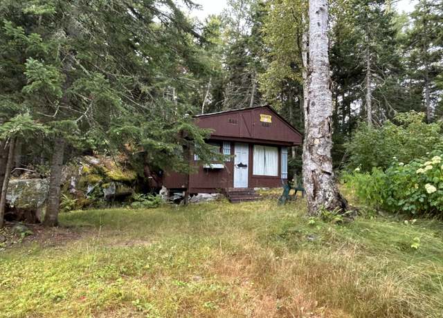 Property at 4 Gilbert Cir, Rangeley, ME 04970, 2 beds