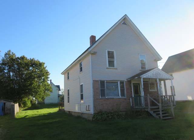 Property at 43 2nd St, Milo, ME 04463, 3 beds, 1 bath