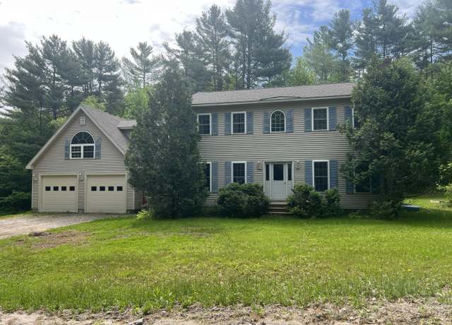 Property at 44 Dumont Cir, Bethel, ME 04217, 5 beds, 2.5 baths