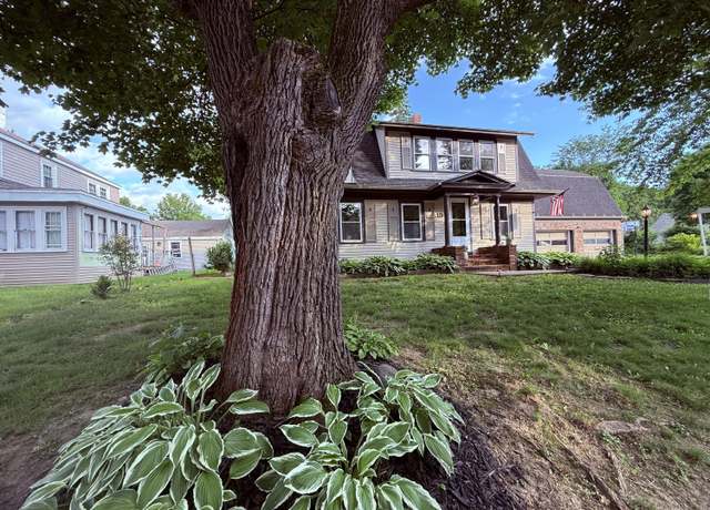 Property at 15 S Rd, Brewer, ME 04412, 4 beds, 2.5 baths
