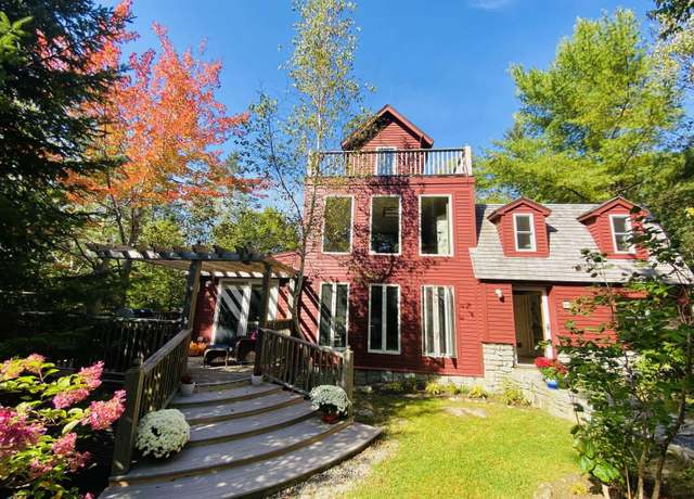 Property at 34 Frenchmans Hl E, Bar Harbor, ME 04609, 3 beds, 2 baths