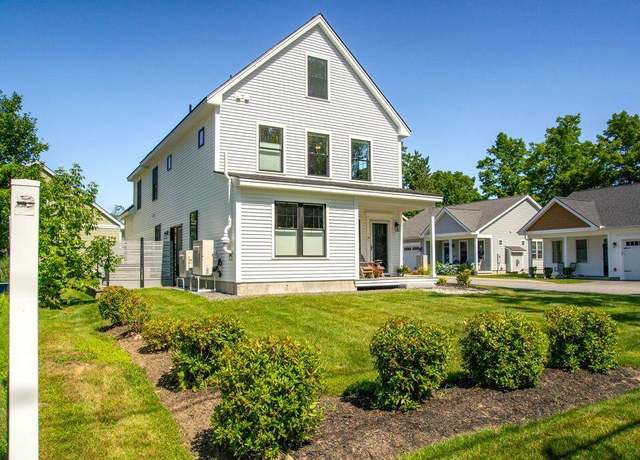 Property at 8 Fae Ln #1, Gorham, ME 04038, 4 beds, 2.5 baths