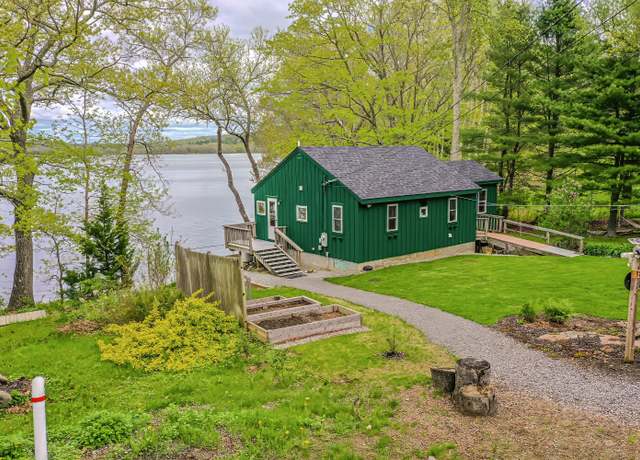 Property at 38 Cove Ln, Union, ME 04862, 2 beds, 1 bath