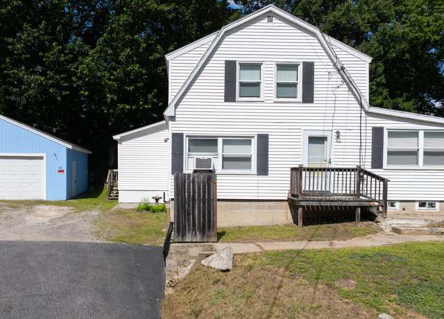 Property at 38 Smith St, Auburn, ME 04210, 3 beds, 2 baths