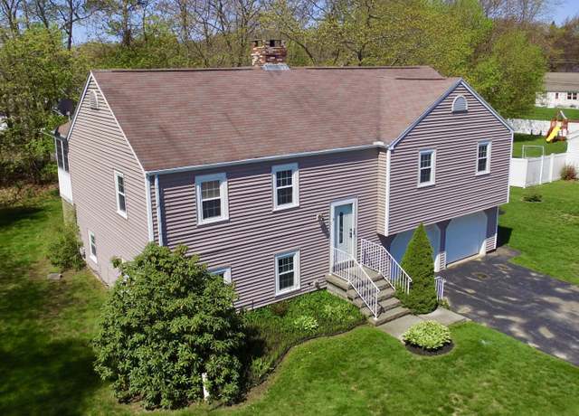 Property at 3 Ole Musket Rd, Scarborough, ME 04074, 3 beds, 2.5 baths